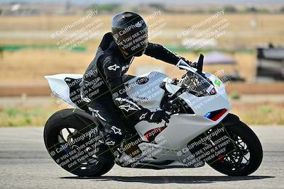 media/Apr-12-2025-TrackXperience (Sat) [[06d2a48708]]/Level 1/Session 3 (Turn 11)/